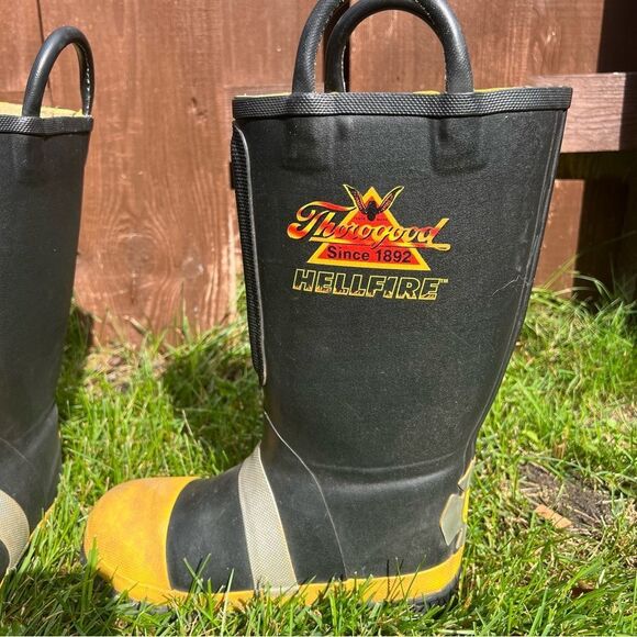 Thorogood Hellfire 807-6001 Insulated Firefighting Boots women Sz // Men's Sz 6 - Picture 1 of 14